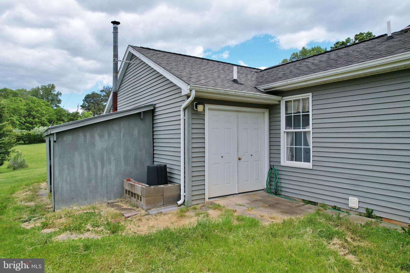 1956 MAURERTOWN MILL RD, MAURERTOWN, Virginia 22644, 3 Bedrooms Bedrooms, ,2 BathroomsBathrooms,Residential,For sale,1956 MAURERTOWN MILL RD,VASH2011574 MLS # VASH2011574