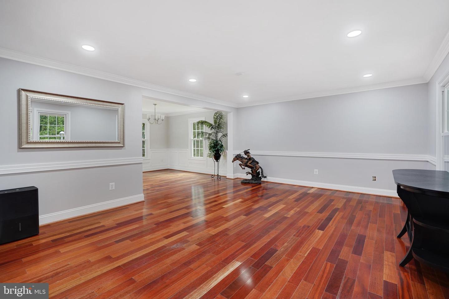 10401 ZION DR, FAIRFAX, Virginia 22032, 4 Bedrooms Bedrooms, ,3 BathroomsBathrooms,Residential,For sale,10401 ZION DR,VAFX2242998 MLS # VAFX2242998
