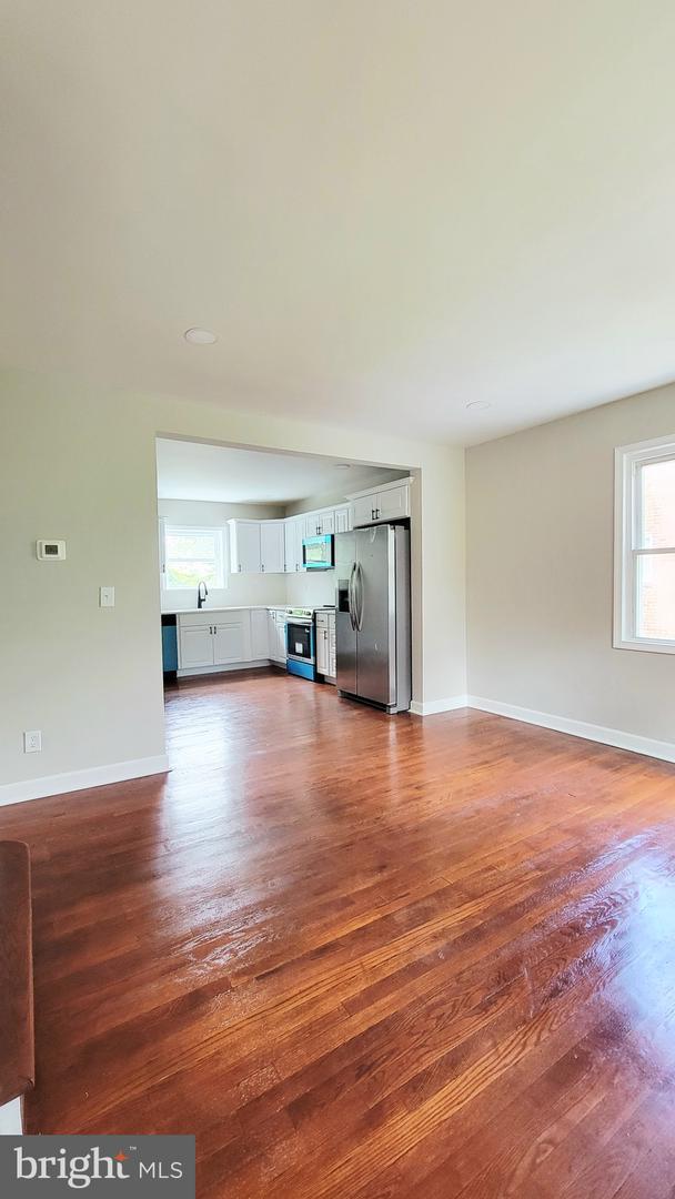 139 WILMINGTON PL SE, WASHINGTON, District Of Columbia 20032, 3 Bedrooms Bedrooms, ,2 BathroomsBathrooms,Residential,For sale,139 WILMINGTON PL SE,DCDC2202484 MLS # DCDC2202484