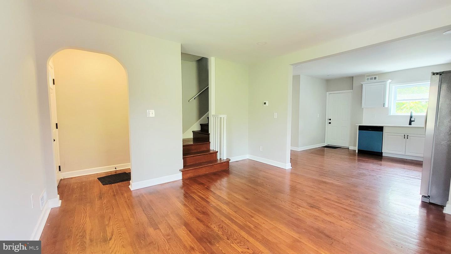 139 WILMINGTON PL SE, WASHINGTON, District Of Columbia 20032, 3 Bedrooms Bedrooms, ,2 BathroomsBathrooms,Residential,For sale,139 WILMINGTON PL SE,DCDC2202484 MLS # DCDC2202484