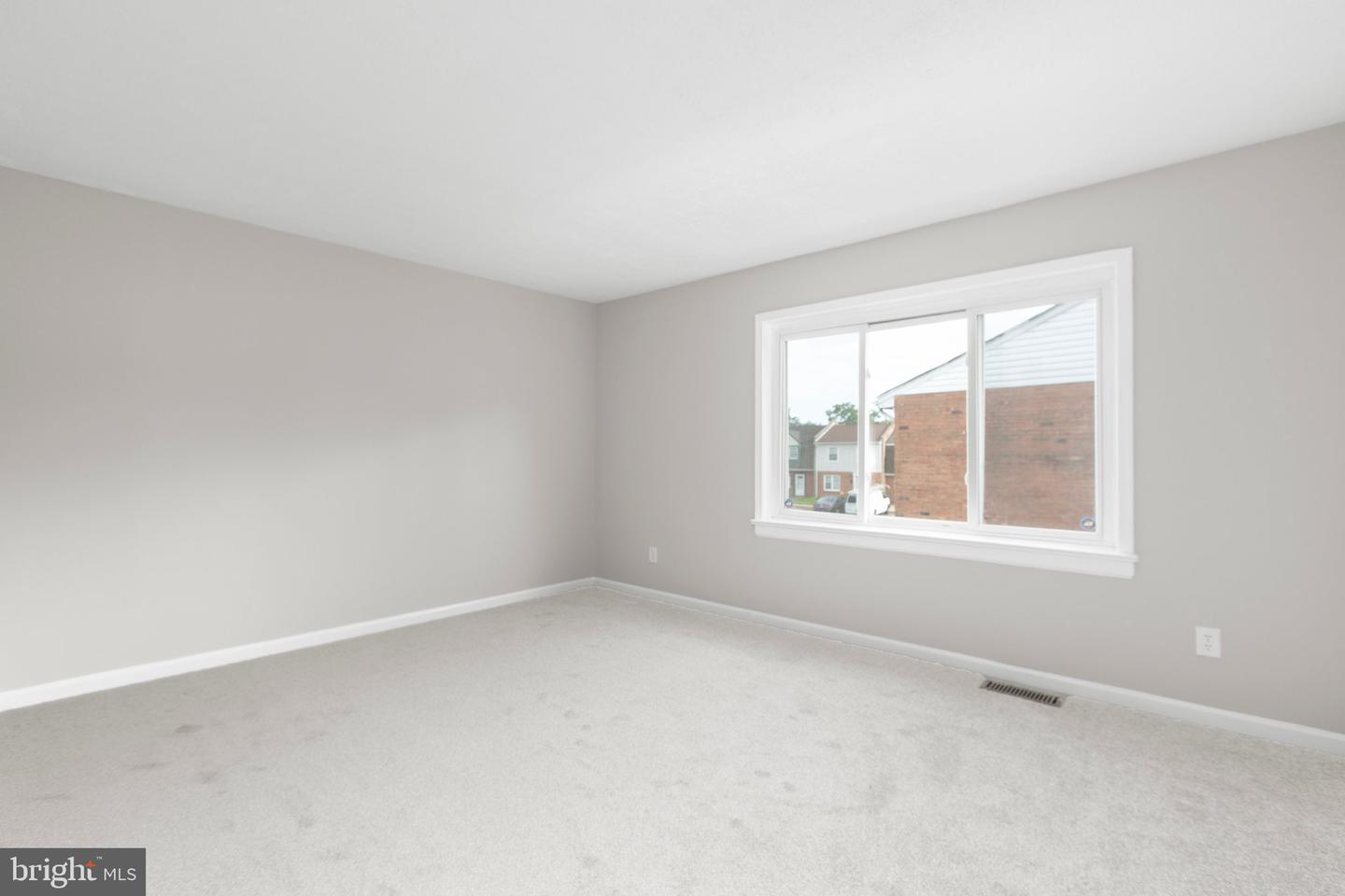 231 IVANHOE CT, FREDERICKSBURG, Virginia 22401, 2 Bedrooms Bedrooms, ,1 BathroomBathrooms,Residential,For sale,231 IVANHOE CT,VAFB2008300 MLS # VAFB2008300
