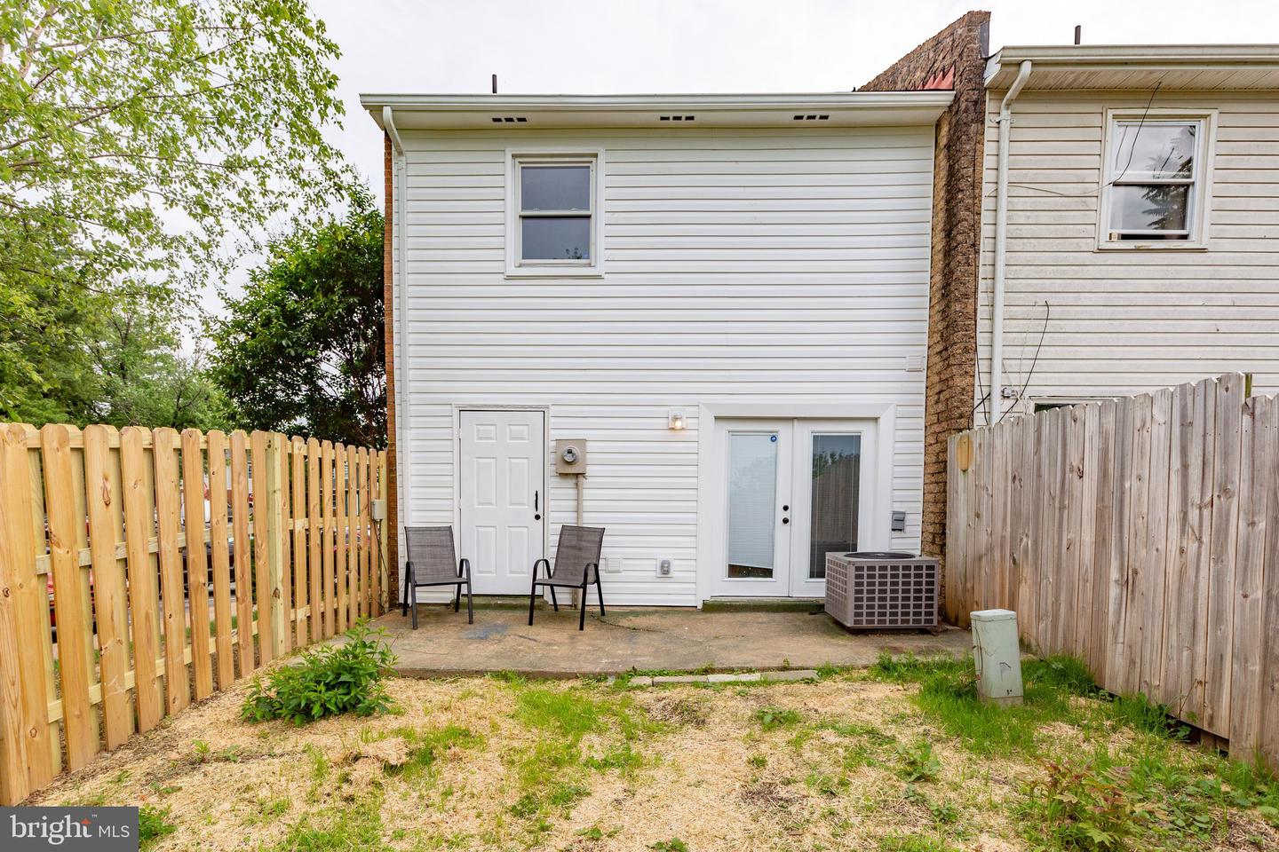231 IVANHOE CT, FREDERICKSBURG, Virginia 22401, 2 Bedrooms Bedrooms, ,1 BathroomBathrooms,Residential,For sale,231 IVANHOE CT,VAFB2008300 MLS # VAFB2008300
