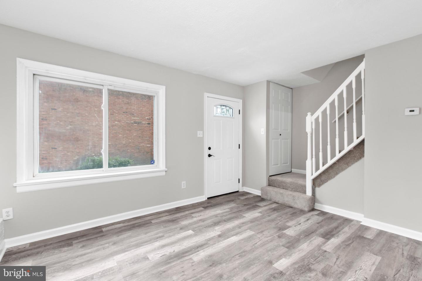 231 IVANHOE CT, FREDERICKSBURG, Virginia 22401, 2 Bedrooms Bedrooms, ,1 BathroomBathrooms,Residential,For sale,231 IVANHOE CT,VAFB2008300 MLS # VAFB2008300