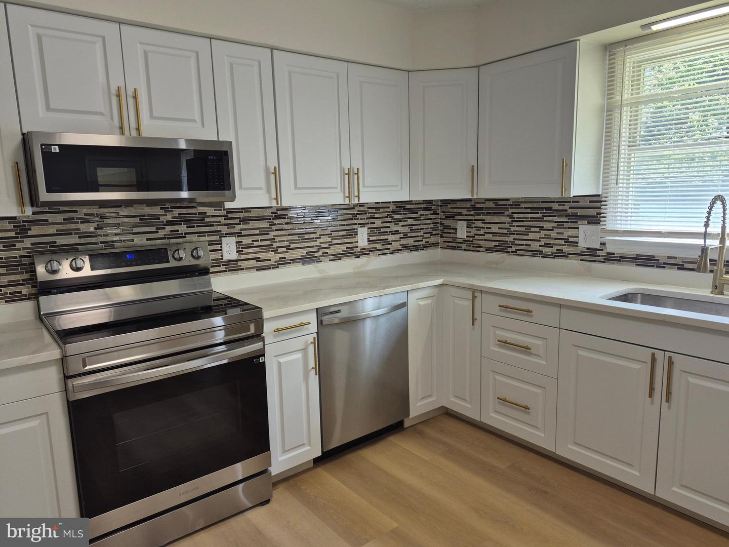 41 BIRCHWOOD DR, WOODSTOCK, Virginia 22664, 5 Bedrooms Bedrooms, ,3 BathroomsBathrooms,Residential,For sale,41 BIRCHWOOD DR,VASH2011578 MLS # VASH2011578
