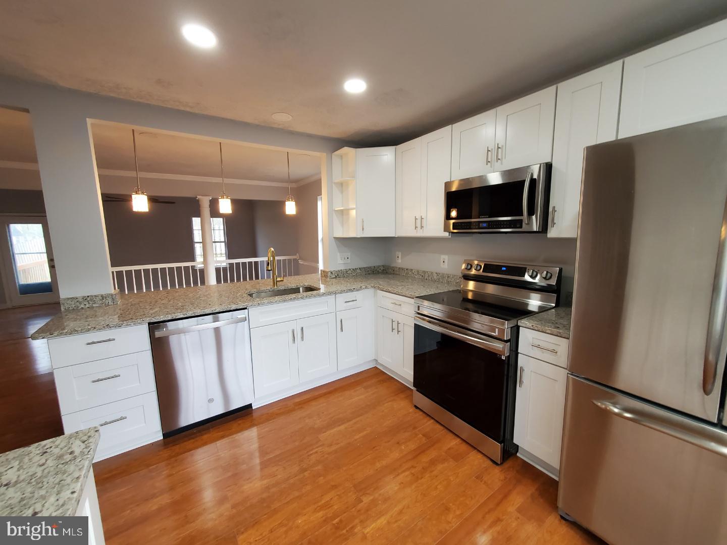 211 STERLING CT, STAFFORD, Virginia 22554, 4 Bedrooms Bedrooms, ,3 BathroomsBathrooms,Residential,For sale,211 STERLING CT,VAST2039224 MLS # VAST2039224