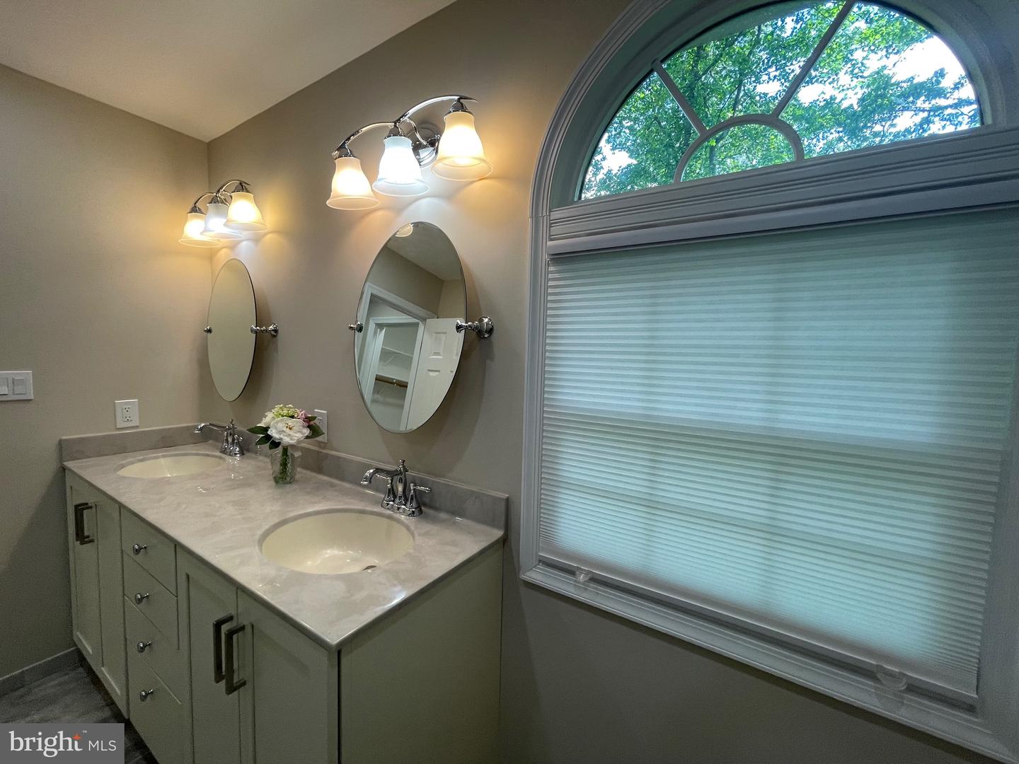 12947 MORNING DEW DR, WOODBRIDGE, Virginia 22192, 4 Bedrooms Bedrooms, ,3 BathroomsBathrooms,Residential,For sale,12947 MORNING DEW DR,VAPW2095560 MLS # VAPW2095560