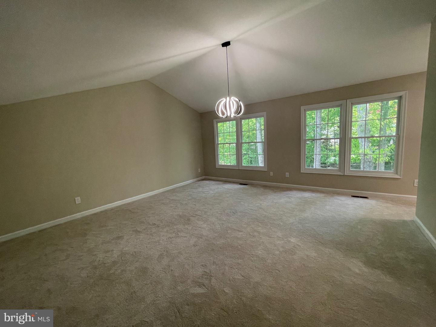 12947 MORNING DEW DR, WOODBRIDGE, Virginia 22192, 4 Bedrooms Bedrooms, ,3 BathroomsBathrooms,Residential,For sale,12947 MORNING DEW DR,VAPW2095560 MLS # VAPW2095560
