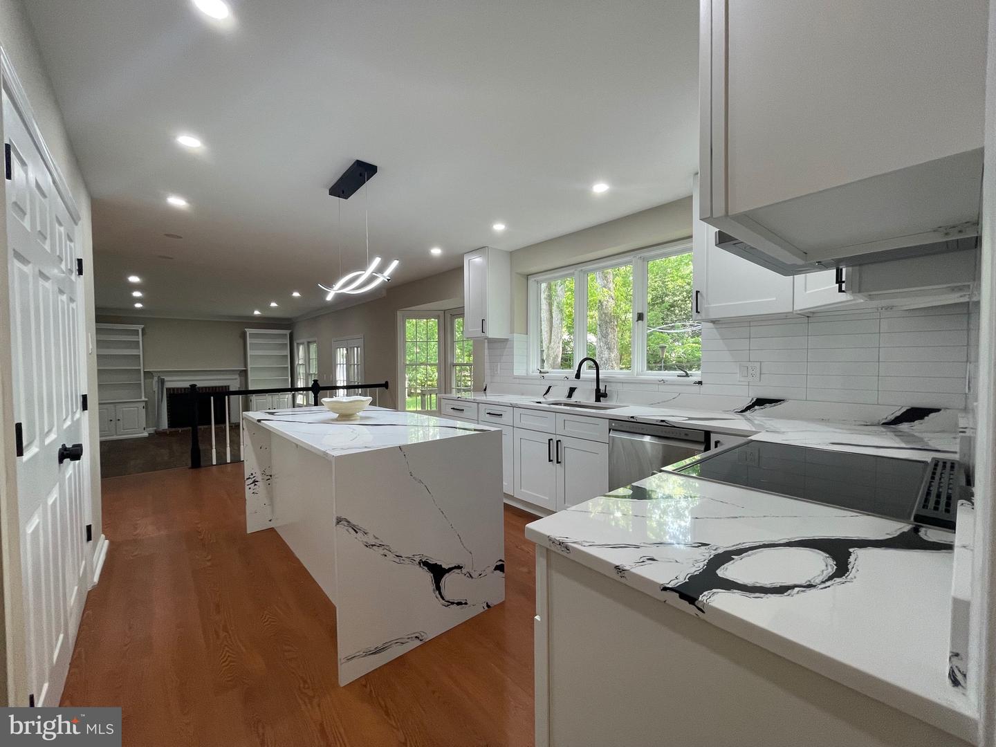 12947 MORNING DEW DR, WOODBRIDGE, Virginia 22192, 4 Bedrooms Bedrooms, ,3 BathroomsBathrooms,Residential,For sale,12947 MORNING DEW DR,VAPW2095560 MLS # VAPW2095560