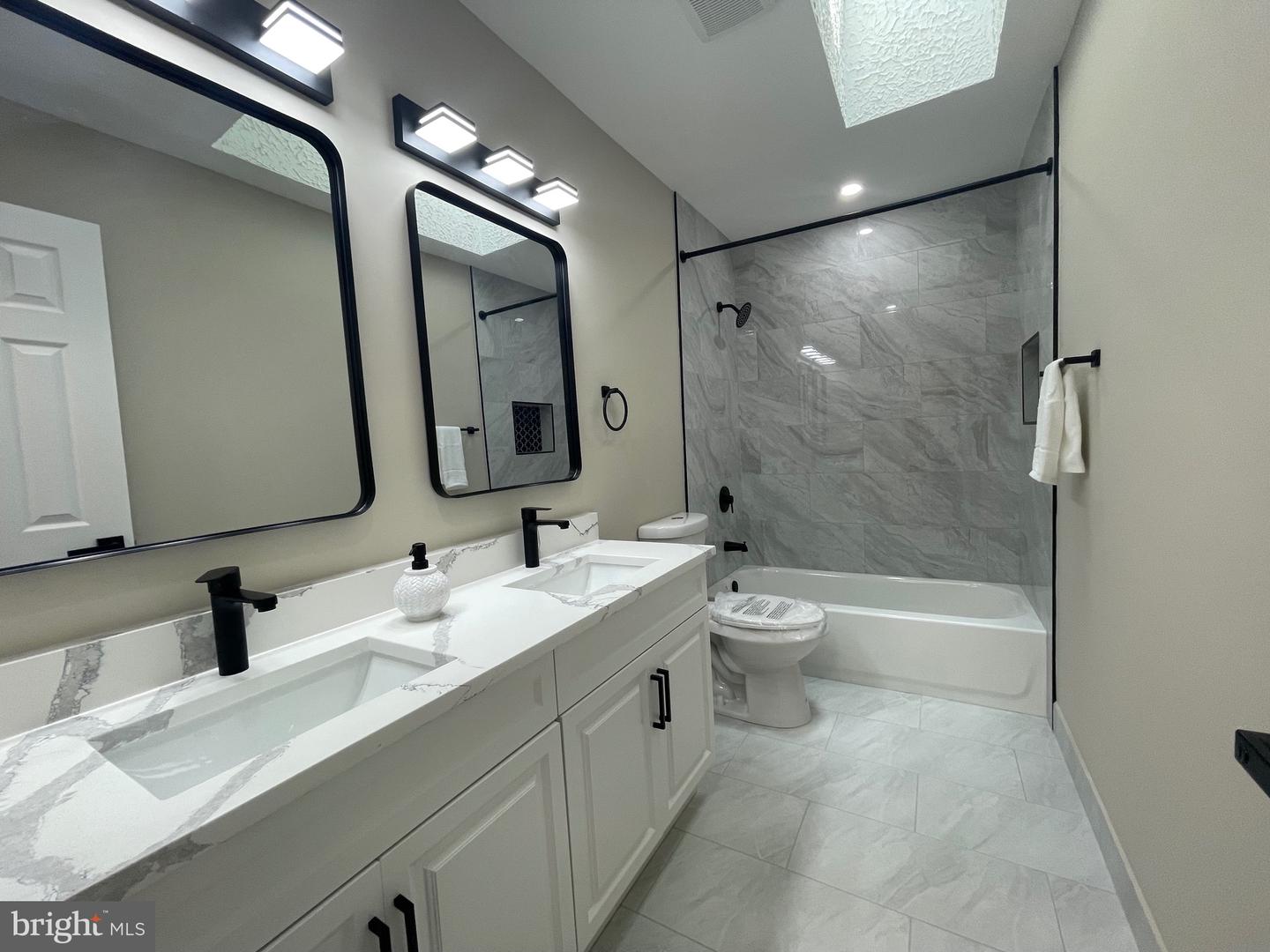 12947 MORNING DEW DR, WOODBRIDGE, Virginia 22192, 4 Bedrooms Bedrooms, ,3 BathroomsBathrooms,Residential,For sale,12947 MORNING DEW DR,VAPW2095560 MLS # VAPW2095560