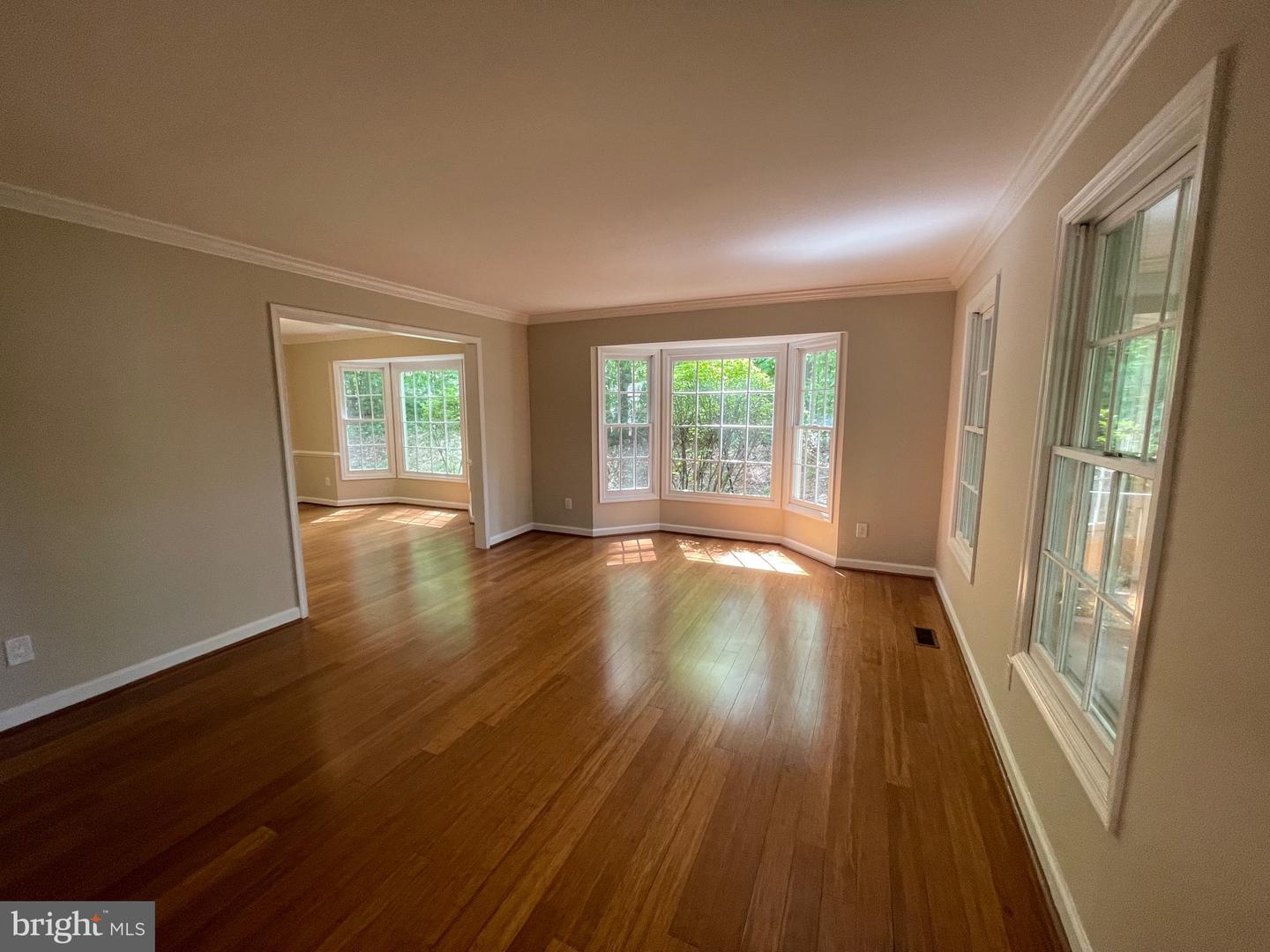 12947 MORNING DEW DR, WOODBRIDGE, Virginia 22192, 4 Bedrooms Bedrooms, ,3 BathroomsBathrooms,Residential,For sale,12947 MORNING DEW DR,VAPW2095560 MLS # VAPW2095560
