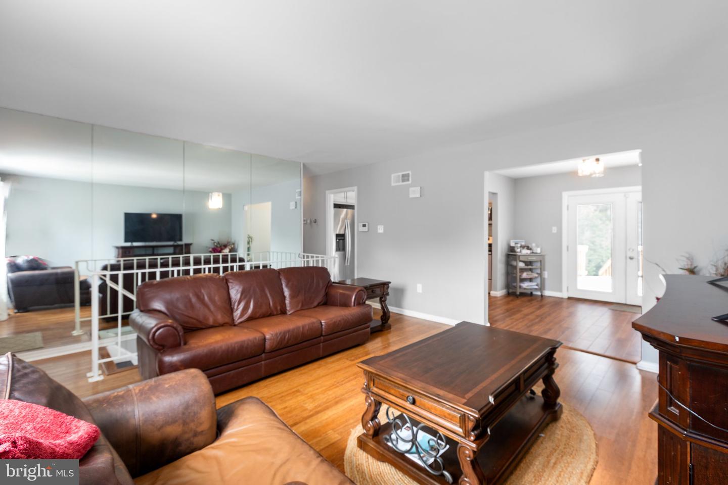 1704 HORNER RD, WOODBRIDGE, Virginia 22191, 4 Bedrooms Bedrooms, ,2 BathroomsBathrooms,Residential,For sale,1704 HORNER RD,VAPW2095566 MLS # VAPW2095566