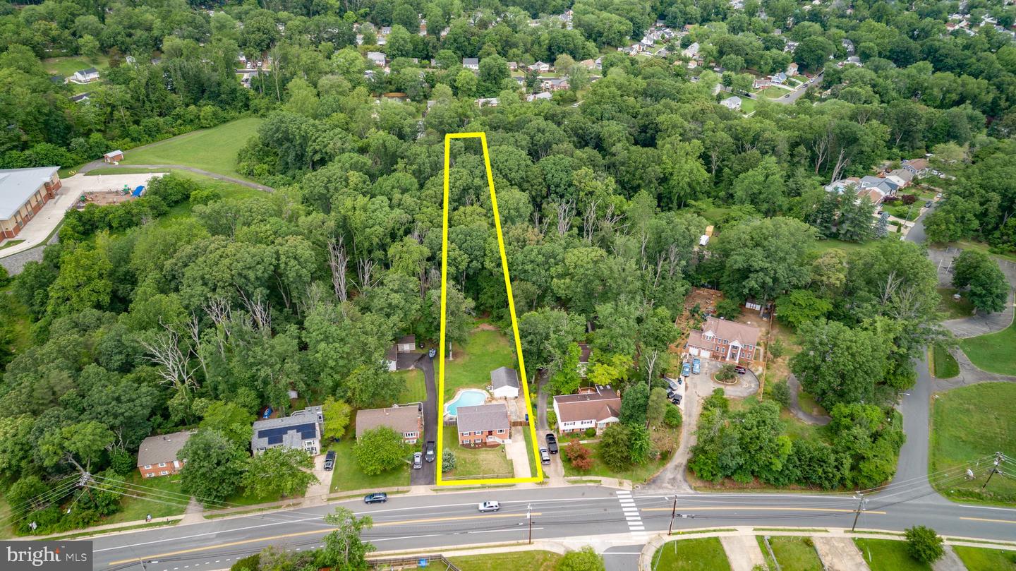 1704 HORNER RD, WOODBRIDGE, Virginia 22191, 4 Bedrooms Bedrooms, ,2 BathroomsBathrooms,Residential,For sale,1704 HORNER RD,VAPW2095566 MLS # VAPW2095566