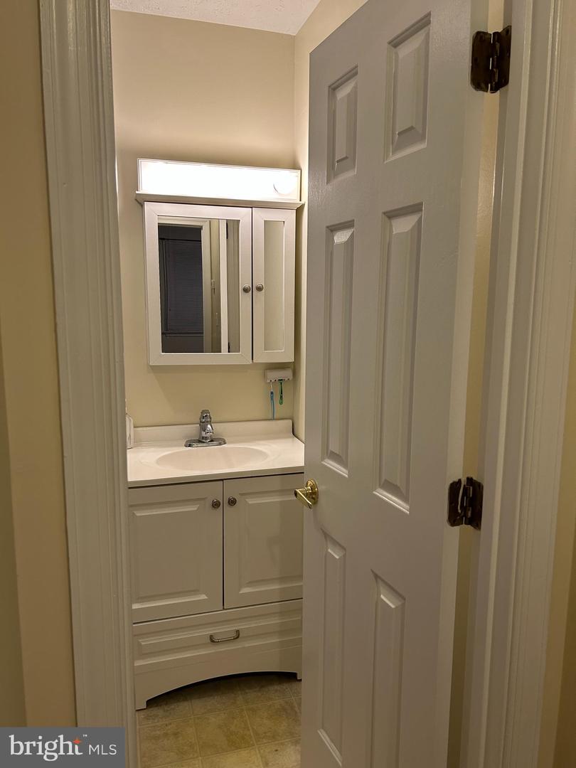 14341 SNAKE CASTLE RD, SUMERDUCK, Virginia 22742, 4 Bedrooms Bedrooms, ,2 BathroomsBathrooms,Residential,For sale,14341 SNAKE CASTLE RD,VAFQ2016790 MLS # VAFQ2016790