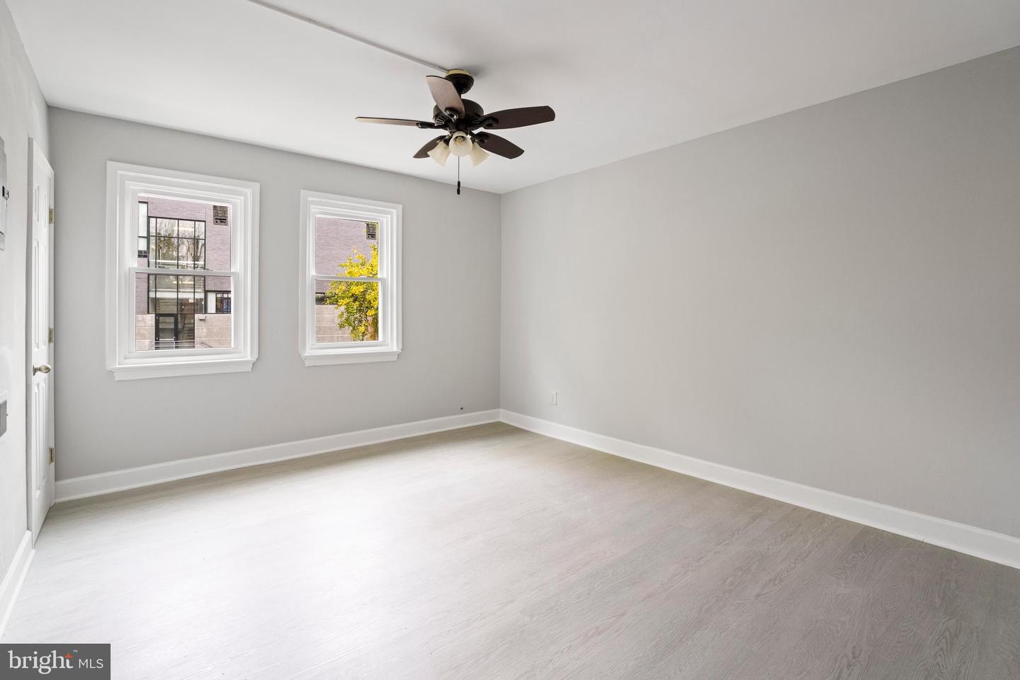 1731 HOLBROOK ST NE, WASHINGTON, District Of Columbia 20002, 2 Bedrooms Bedrooms, ,2 BathroomsBathrooms,Residential,For sale,1731 HOLBROOK ST NE,DCDC2202544 MLS # DCDC2202544