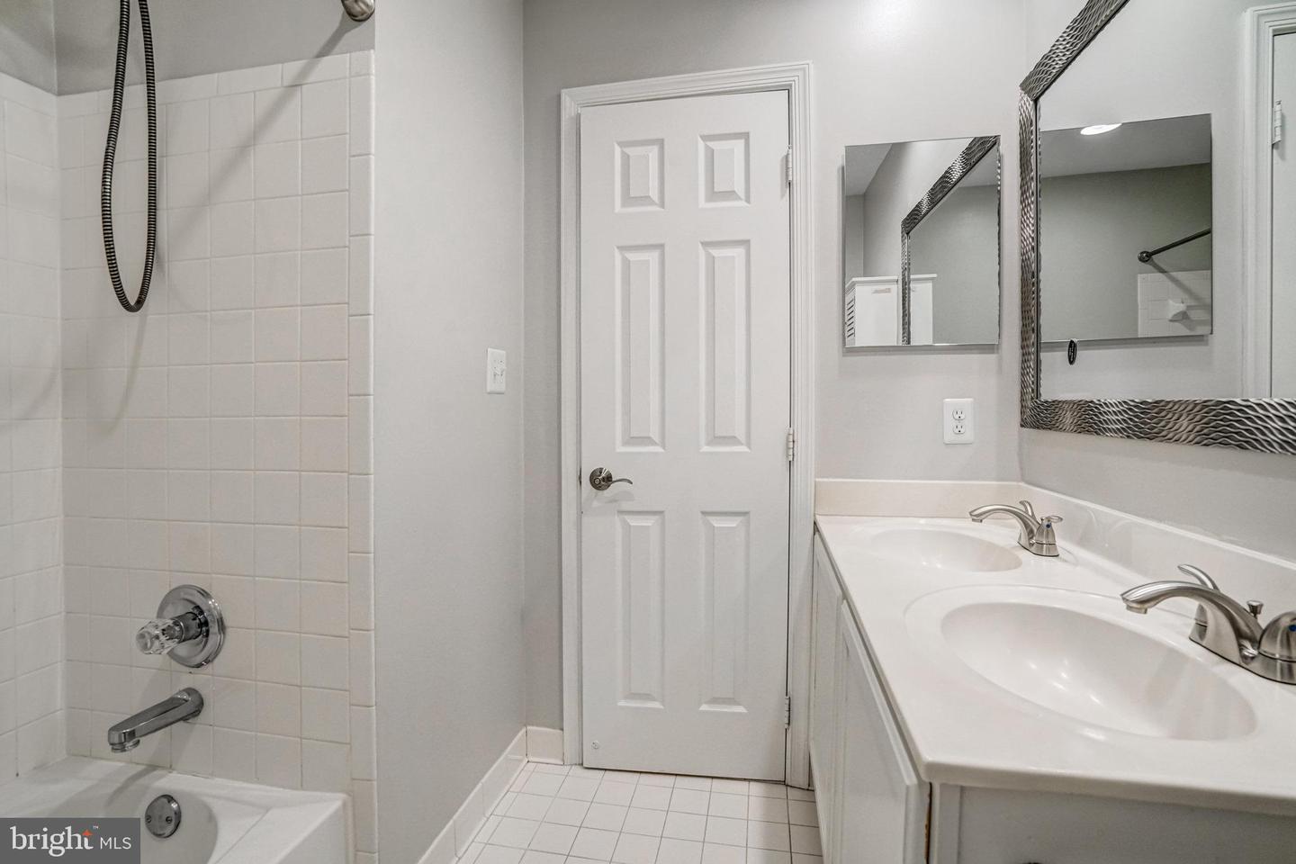 6947 LERWICK CT, ALEXANDRIA, Virginia 22315, 3 Bedrooms Bedrooms, ,2 BathroomsBathrooms,Residential,For sale,6947 LERWICK CT,VAFX2243002 MLS # VAFX2243002