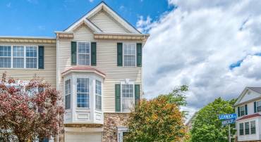 6947 LERWICK CT, ALEXANDRIA, Virginia 22315, 3 Bedrooms Bedrooms, ,2 BathroomsBathrooms,Residential,For sale,6947 LERWICK CT,VAFX2243002 MLS # VAFX2243002