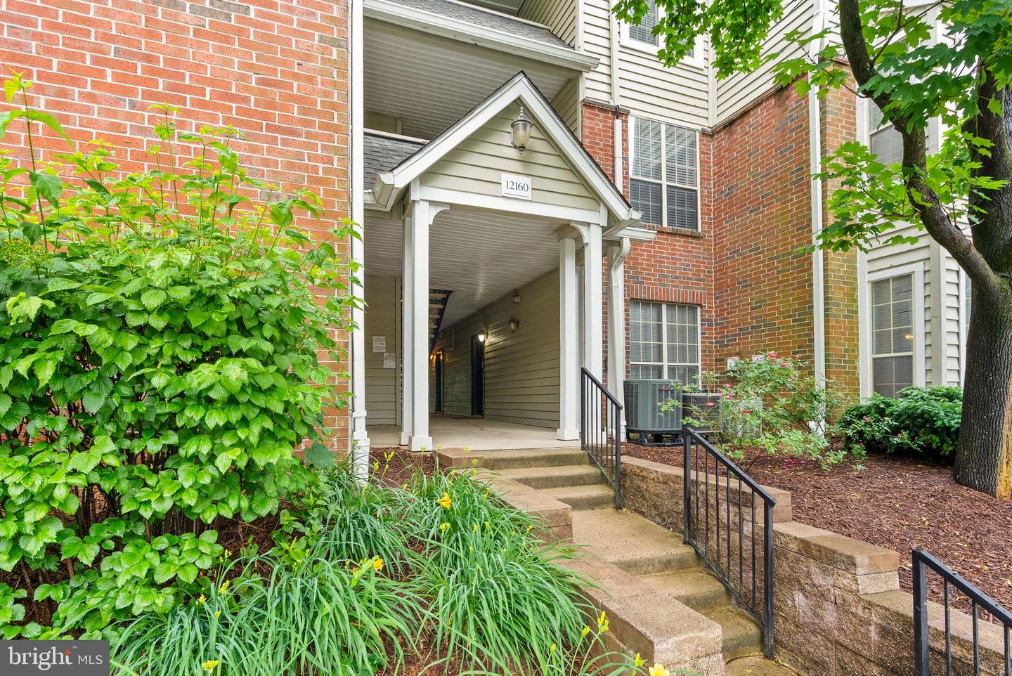 12160 PENDERVIEW TER #1103, FAIRFAX, Virginia 22033, 2 Bedrooms Bedrooms, ,1 BathroomBathrooms,Residential,For sale,12160 PENDERVIEW TER #1103,VAFX2243016 MLS # VAFX2243016