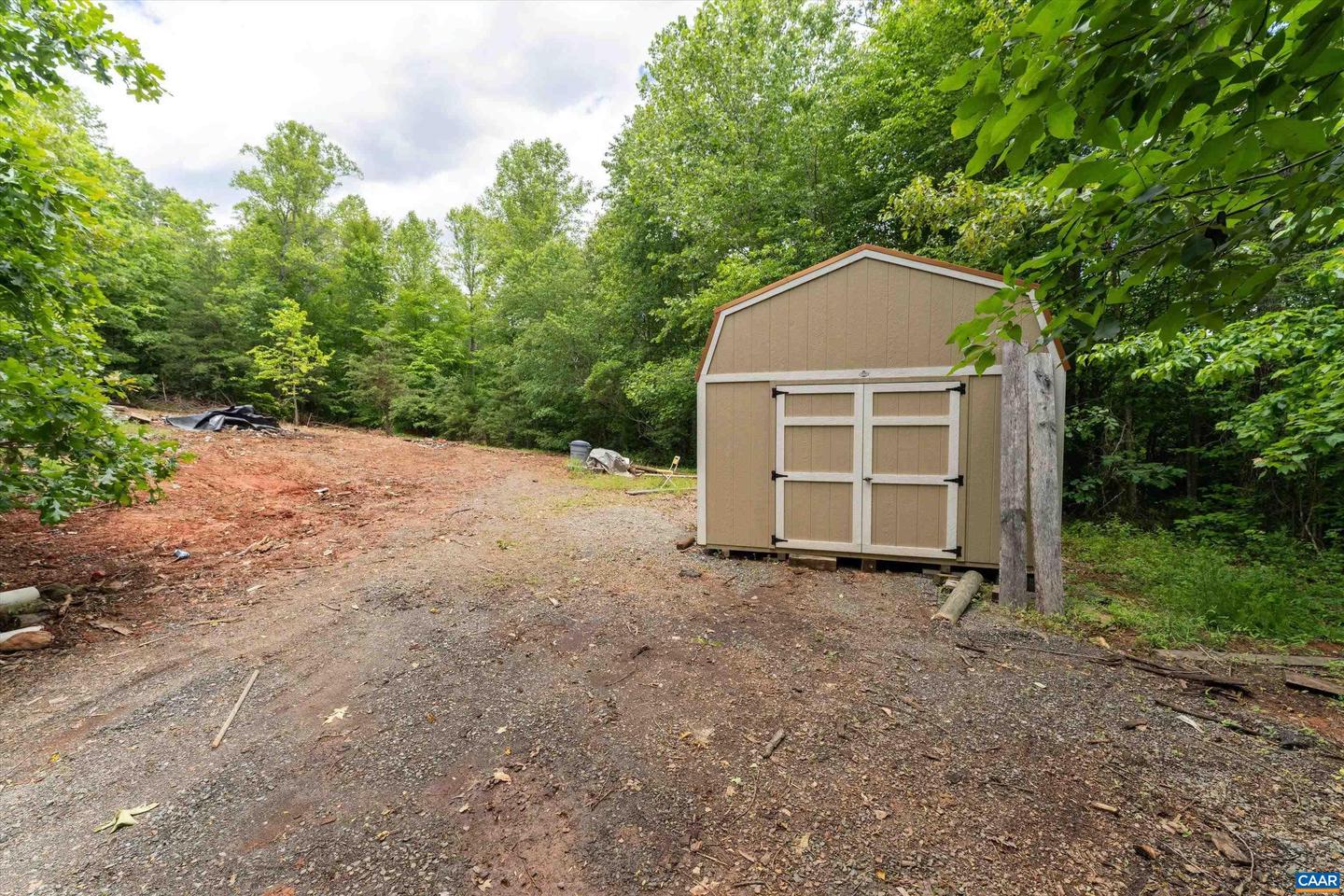 2547 PONDEROSA TRL, CHARLOTTESVILLE, Virginia 22903, 3 Bedrooms Bedrooms, ,2 BathroomsBathrooms,Residential,For sale,2547 PONDEROSA TRL,664929 MLS # 664929