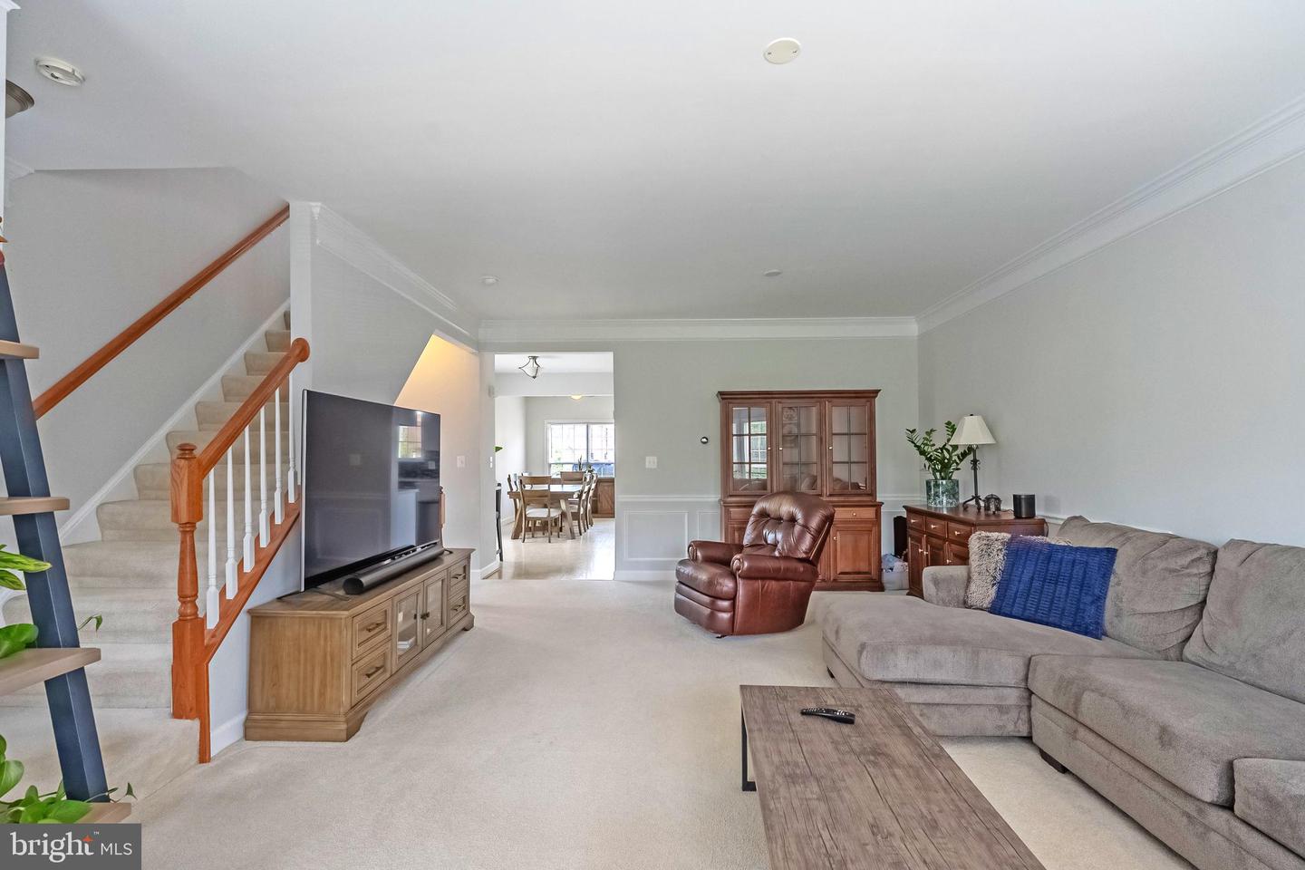 222 HAWKS VIEW SQ SE, LEESBURG, Virginia 20175, 3 Bedrooms Bedrooms, ,2 BathroomsBathrooms,Residential,For sale,222 HAWKS VIEW SQ SE,VALO2097784 MLS # VALO2097784