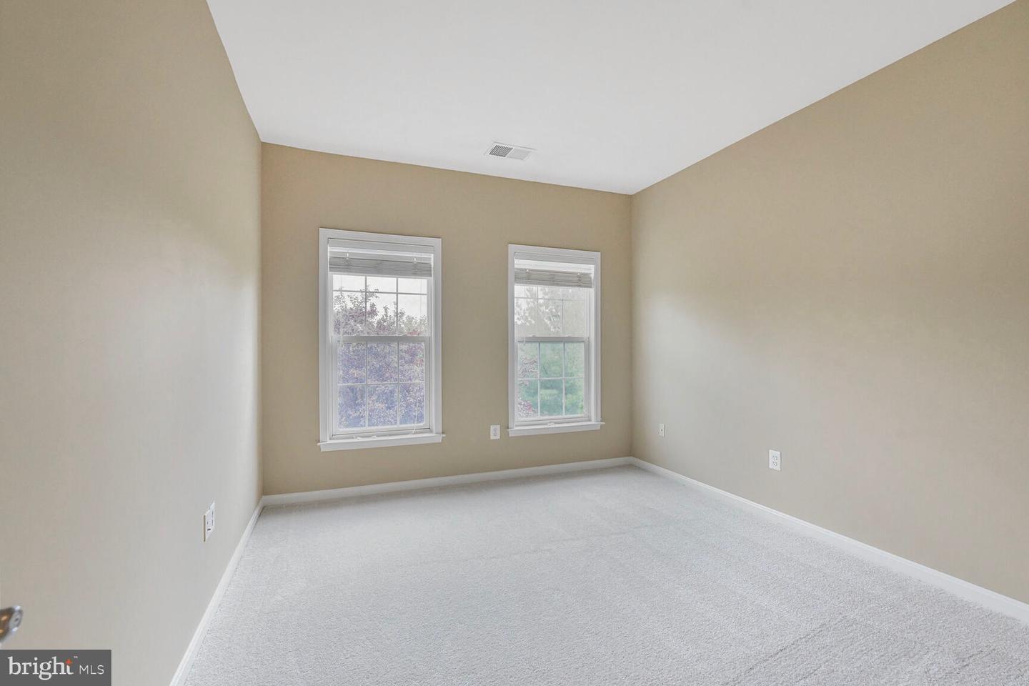 42435 IBEX DR, STERLING, Virginia 20166, 5 Bedrooms Bedrooms, ,4 BathroomsBathrooms,Residential,For sale,42435 IBEX DR,VALO2097830 MLS # VALO2097830