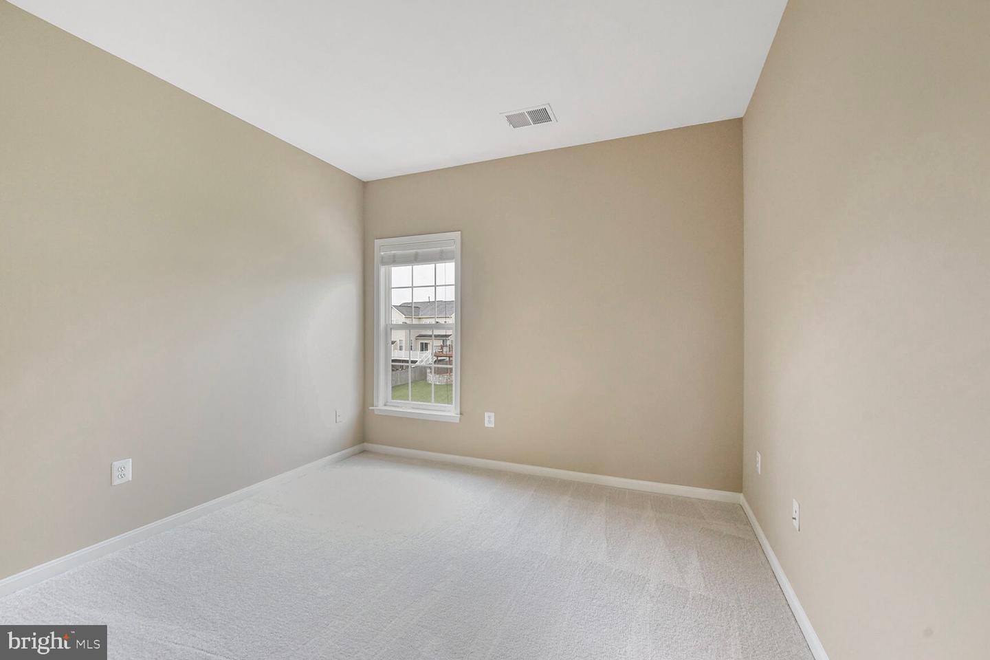 42435 IBEX DR, STERLING, Virginia 20166, 5 Bedrooms Bedrooms, ,4 BathroomsBathrooms,Residential,For sale,42435 IBEX DR,VALO2097830 MLS # VALO2097830