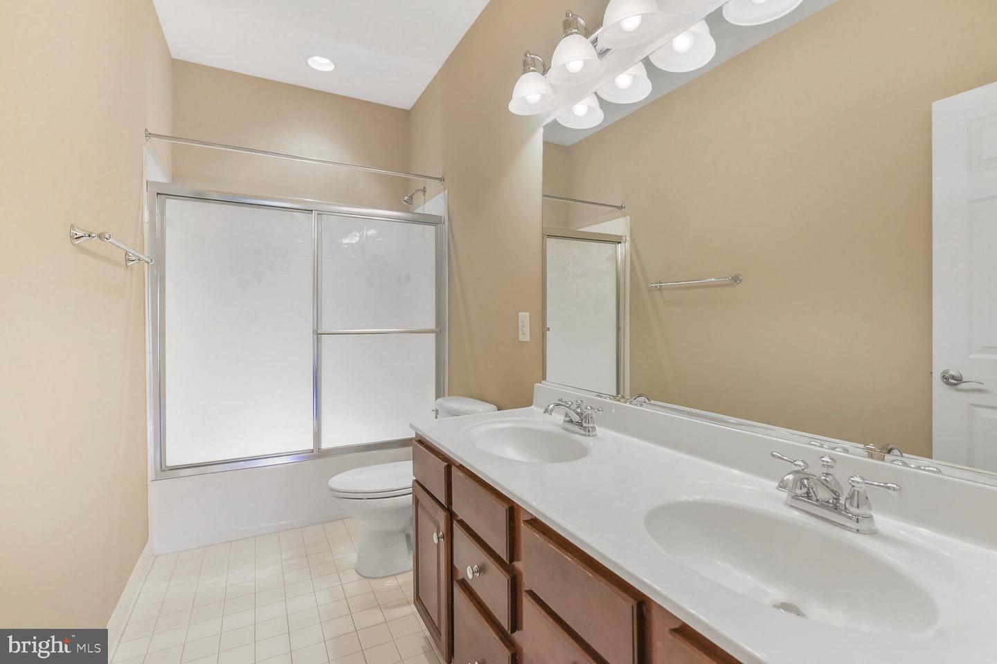42435 IBEX DR, STERLING, Virginia 20166, 5 Bedrooms Bedrooms, ,4 BathroomsBathrooms,Residential,For sale,42435 IBEX DR,VALO2097830 MLS # VALO2097830