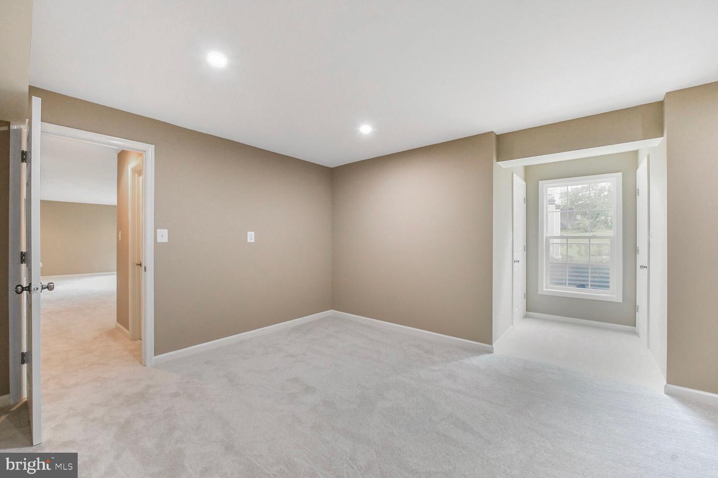 42435 IBEX DR, STERLING, Virginia 20166, 5 Bedrooms Bedrooms, ,4 BathroomsBathrooms,Residential,For sale,42435 IBEX DR,VALO2097830 MLS # VALO2097830