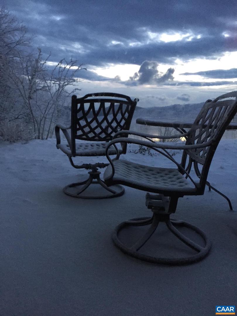 962 DIAMOND HILL CONDOS, WINTERGREEN RESORT, Virginia 22967, 2 Bedrooms Bedrooms, ,2 BathroomsBathrooms,Residential,For sale,962 DIAMOND HILL CONDOS,664937 MLS # 664937