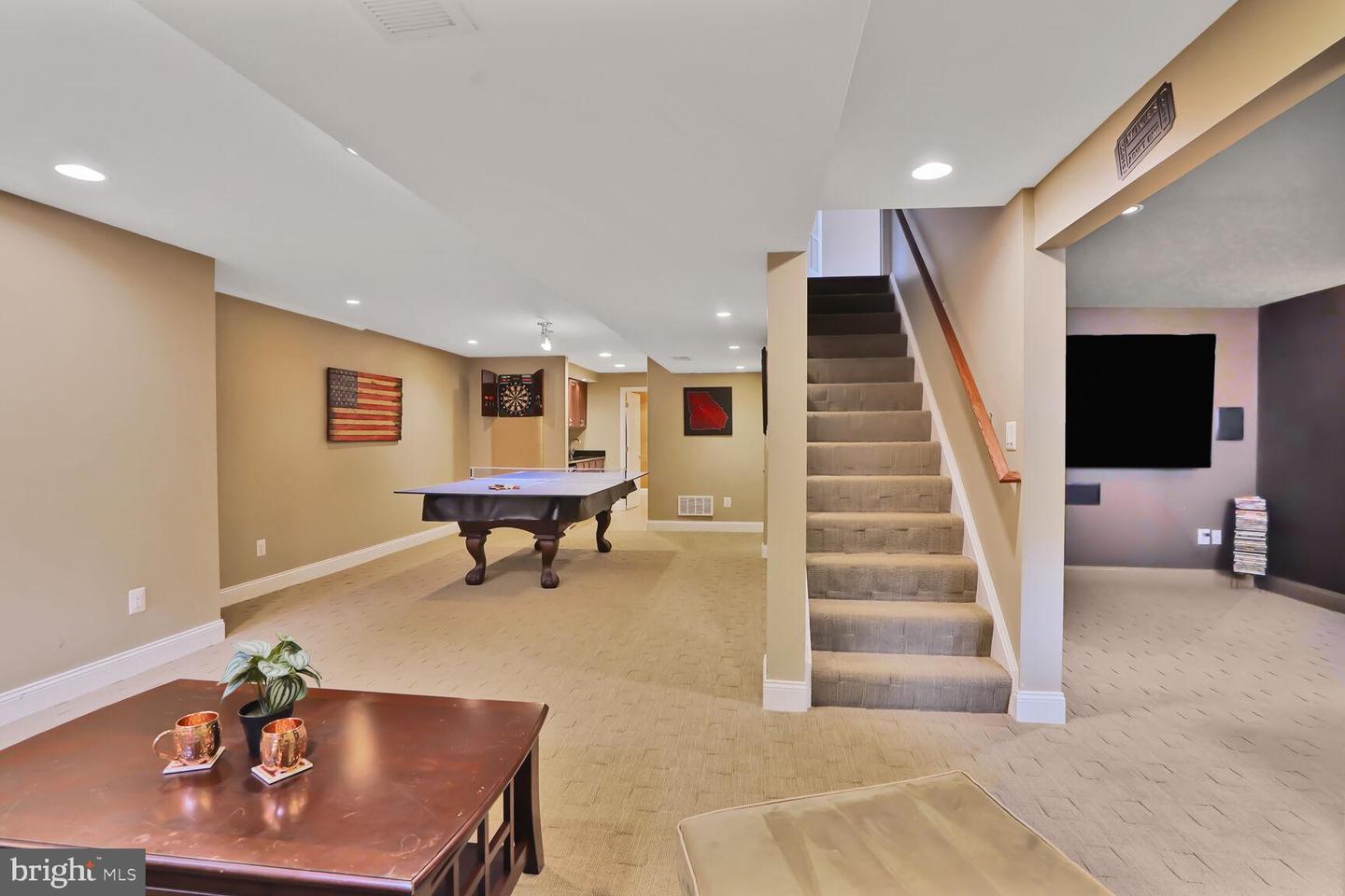 6034 BURNSIDE LANDING DR, BURKE, Virginia 22015, 4 Bedrooms Bedrooms, ,3 BathroomsBathrooms,Residential,For sale,6034 BURNSIDE LANDING DR,VAFX2243154 MLS # VAFX2243154