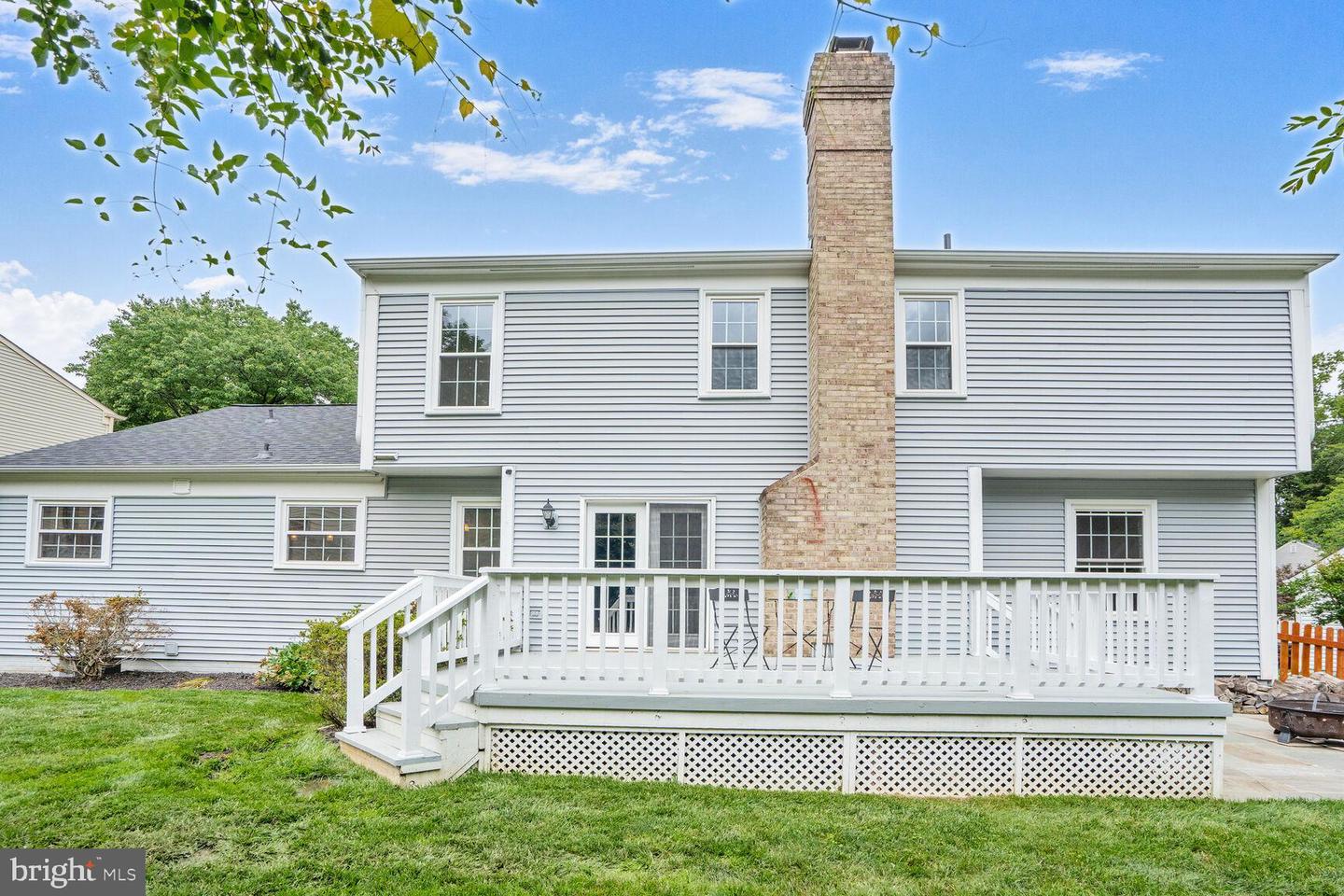 6034 BURNSIDE LANDING DR, BURKE, Virginia 22015, 4 Bedrooms Bedrooms, ,3 BathroomsBathrooms,Residential,For sale,6034 BURNSIDE LANDING DR,VAFX2243154 MLS # VAFX2243154