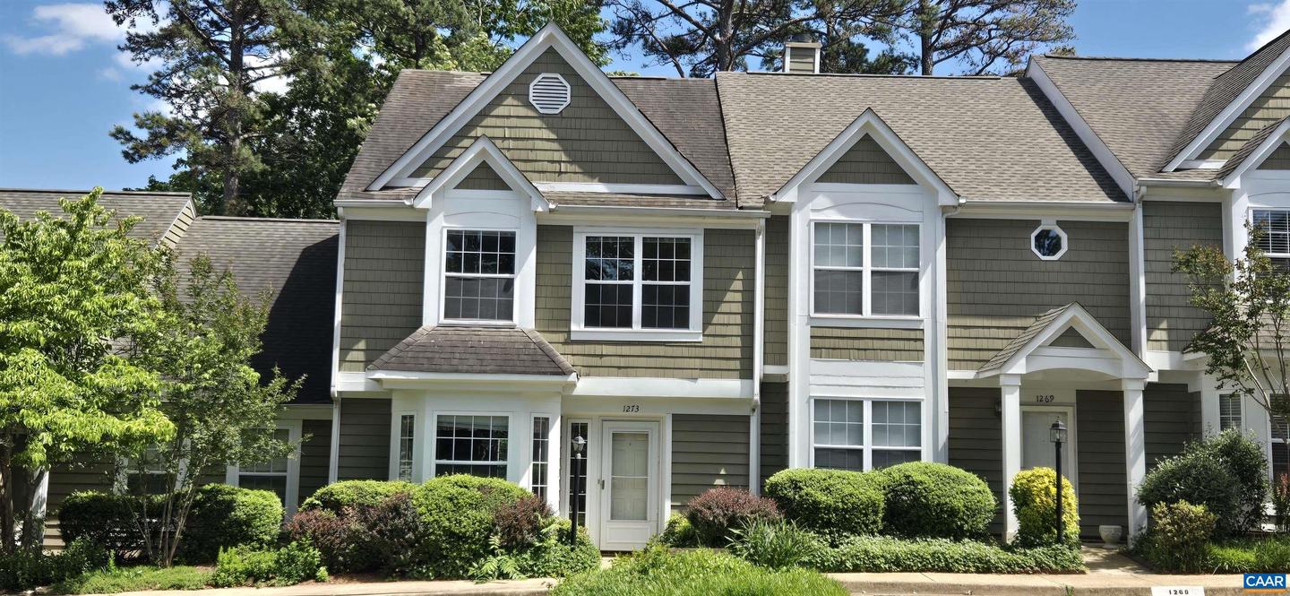 1273 CLIFDEN GREENE, CHARLOTTESVILLE, Virginia 22901, 3 Bedrooms Bedrooms, ,2 BathroomsBathrooms,Residential,For sale,1273 CLIFDEN GREENE,664963 MLS # 664963
