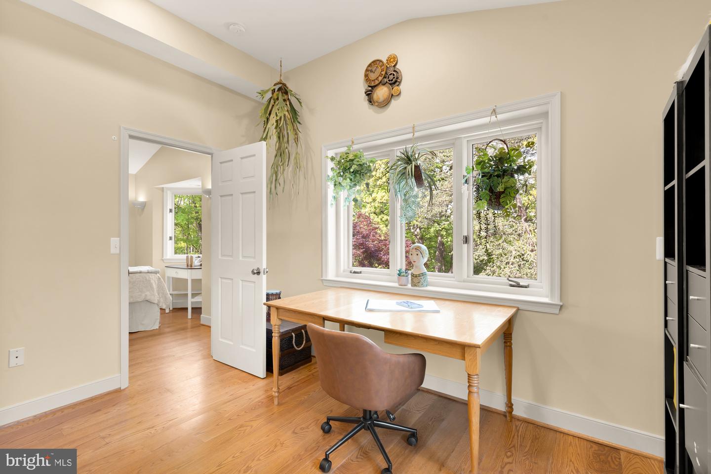 2205 IVOR LN, ALEXANDRIA, Virginia 22304, 4 Bedrooms Bedrooms, ,3 BathroomsBathrooms,Residential,For sale,2205 IVOR LN,VAAX2045728 MLS # VAAX2045728