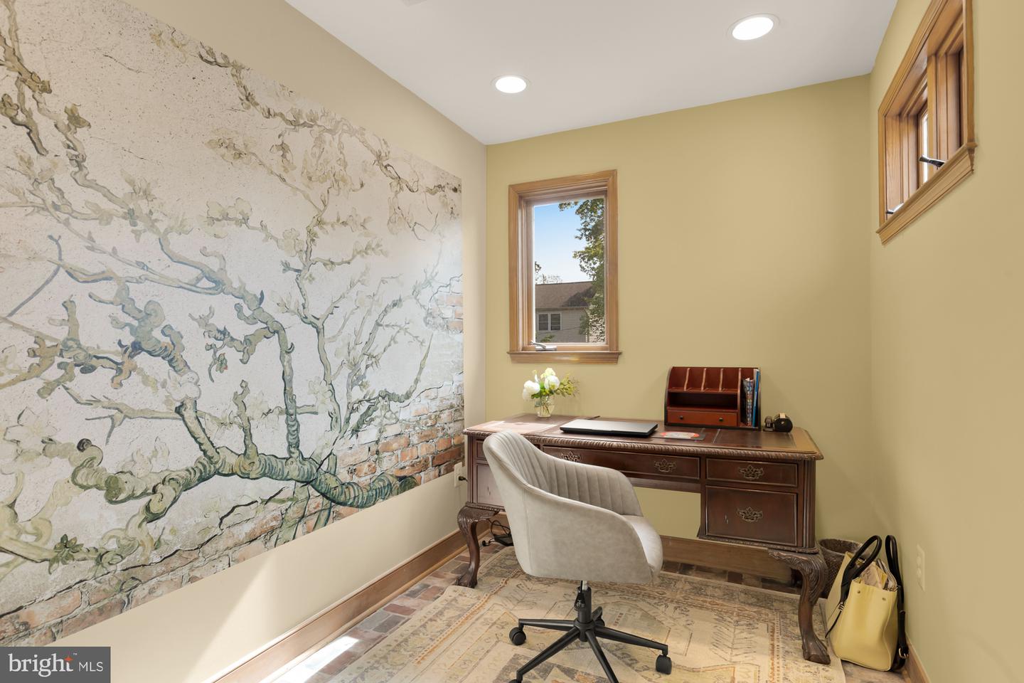2205 IVOR LN, ALEXANDRIA, Virginia 22304, 4 Bedrooms Bedrooms, ,3 BathroomsBathrooms,Residential,For sale,2205 IVOR LN,VAAX2045728 MLS # VAAX2045728