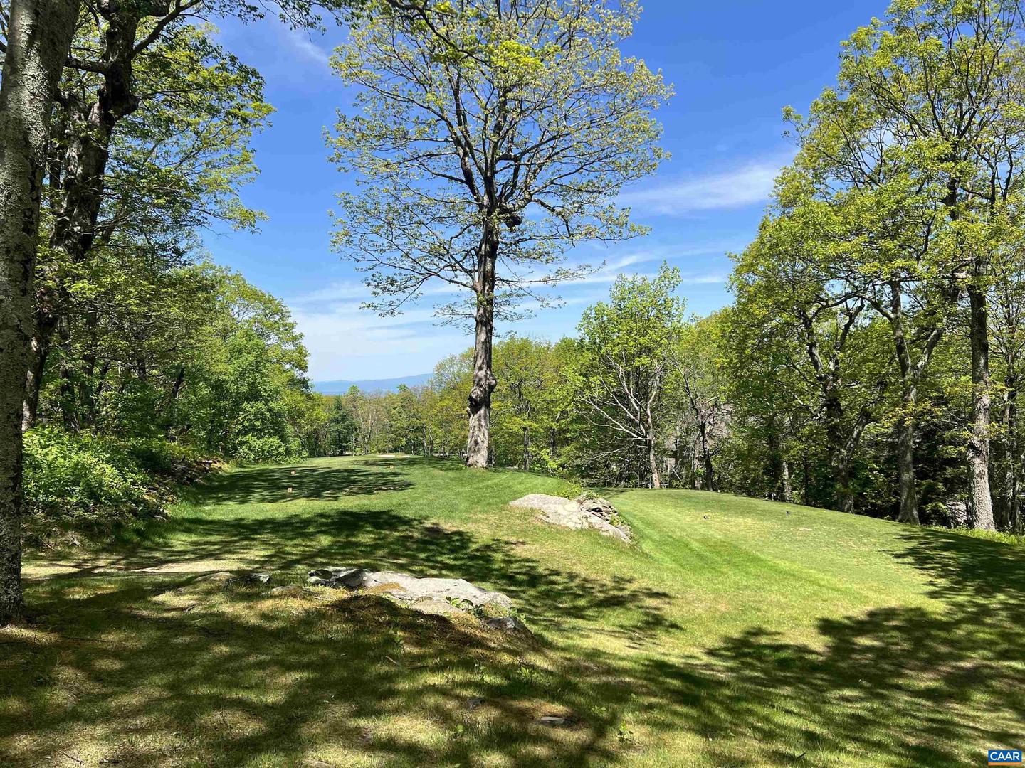 15 TRILLIUM CLOSE, WINTERGREEN RESORT, Virginia 22967, 4 Bedrooms Bedrooms, ,3 BathroomsBathrooms,Residential,For sale,15 TRILLIUM CLOSE,664968 MLS # 664968