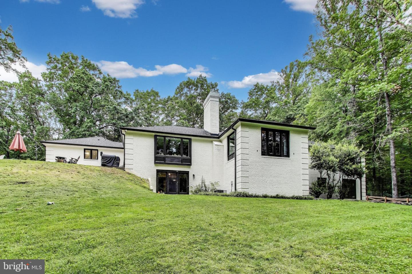 7007 CLIFTON RD, CLIFTON, Virginia 20124, 3 Bedrooms Bedrooms, ,2 BathroomsBathrooms,Residential,For sale,7007 CLIFTON RD,VAFX2243194 MLS # VAFX2243194