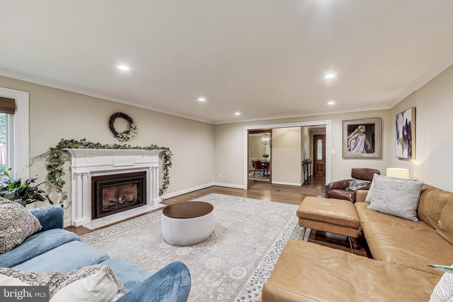 7007 CLIFTON RD, CLIFTON, Virginia 20124, 3 Bedrooms Bedrooms, ,2 BathroomsBathrooms,Residential,For sale,7007 CLIFTON RD,VAFX2243194 MLS # VAFX2243194