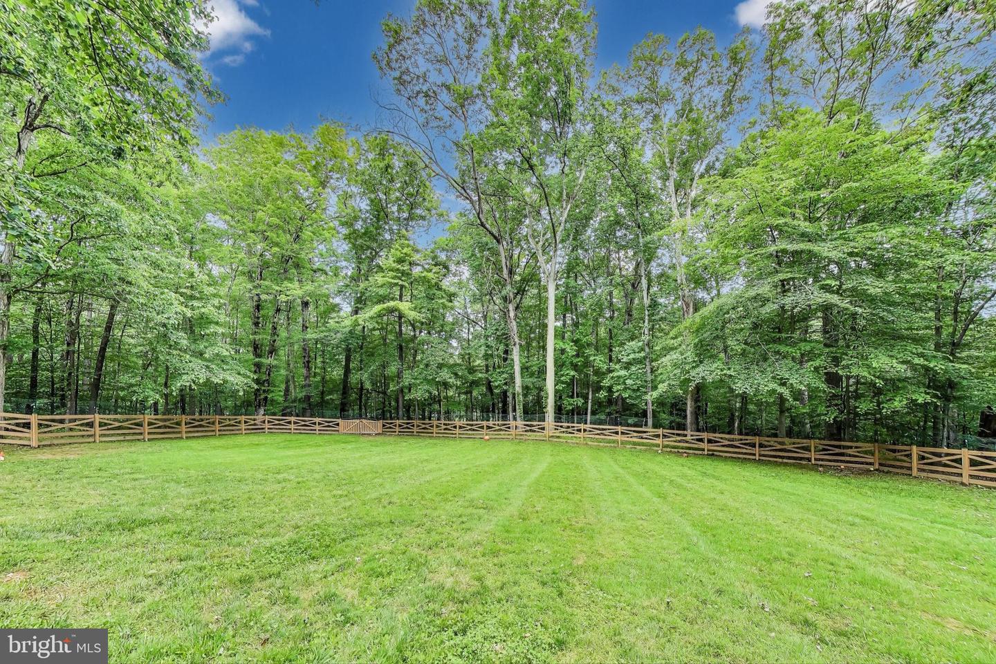 7007 CLIFTON RD, CLIFTON, Virginia 20124, 3 Bedrooms Bedrooms, ,2 BathroomsBathrooms,Residential,For sale,7007 CLIFTON RD,VAFX2243194 MLS # VAFX2243194