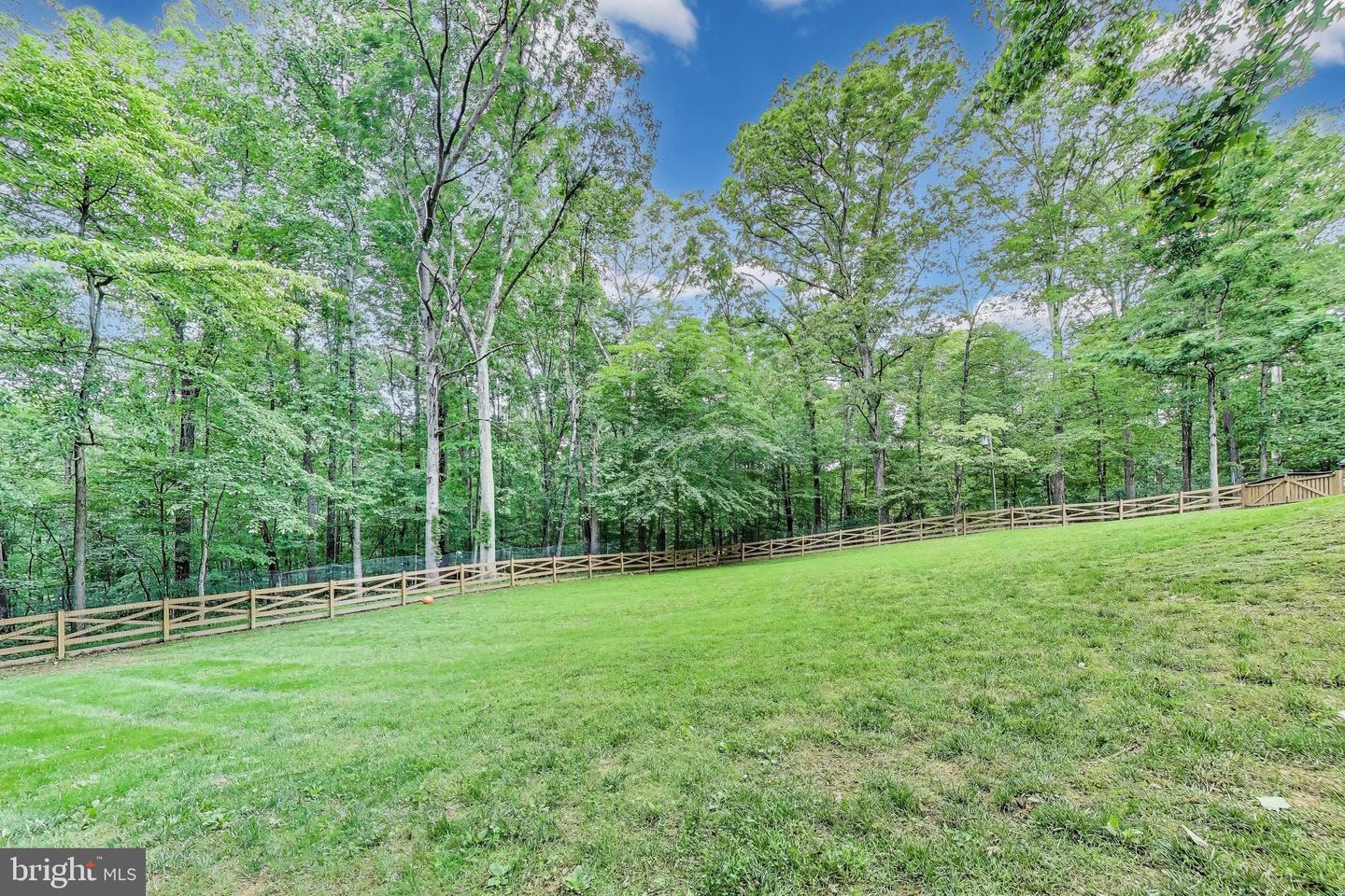 7007 CLIFTON RD, CLIFTON, Virginia 20124, 3 Bedrooms Bedrooms, ,2 BathroomsBathrooms,Residential,For sale,7007 CLIFTON RD,VAFX2243194 MLS # VAFX2243194