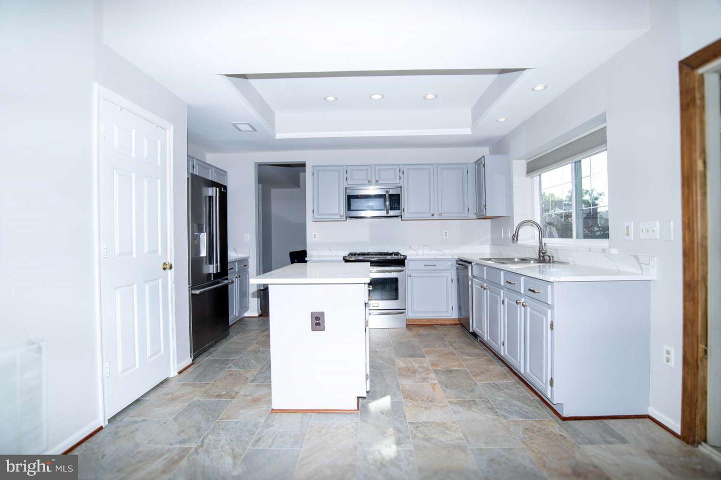 7010 GREEN SPRING LN, ALEXANDRIA, Virginia 22306, 4 Bedrooms Bedrooms, 9 Rooms Rooms,2 BathroomsBathrooms,Residential,For sale,7010 GREEN SPRING LN,VAFX2243206 MLS # VAFX2243206