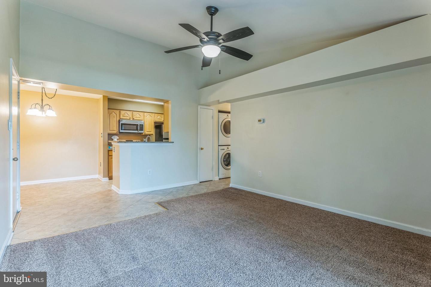 6913 VICTORIA DRIVE #L, ALEXANDRIA, Virginia 22310, 2 Bedrooms Bedrooms, ,2 BathroomsBathrooms,Residential,For sale,6913 VICTORIA DRIVE #L,VAFX2243216 MLS # VAFX2243216