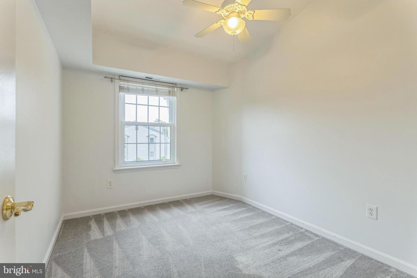 6913 VICTORIA DRIVE #L, ALEXANDRIA, Virginia 22310, 2 Bedrooms Bedrooms, ,2 BathroomsBathrooms,Residential,For sale,6913 VICTORIA DRIVE #L,VAFX2243216 MLS # VAFX2243216