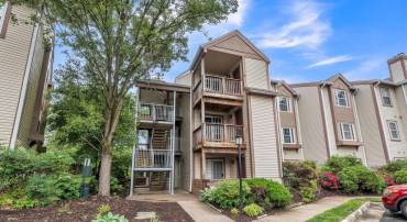 6913 VICTORIA DRIVE #L, ALEXANDRIA, Virginia 22310, 2 Bedrooms Bedrooms, ,2 BathroomsBathrooms,Residential,For sale,6913 VICTORIA DRIVE #L,VAFX2243216 MLS # VAFX2243216