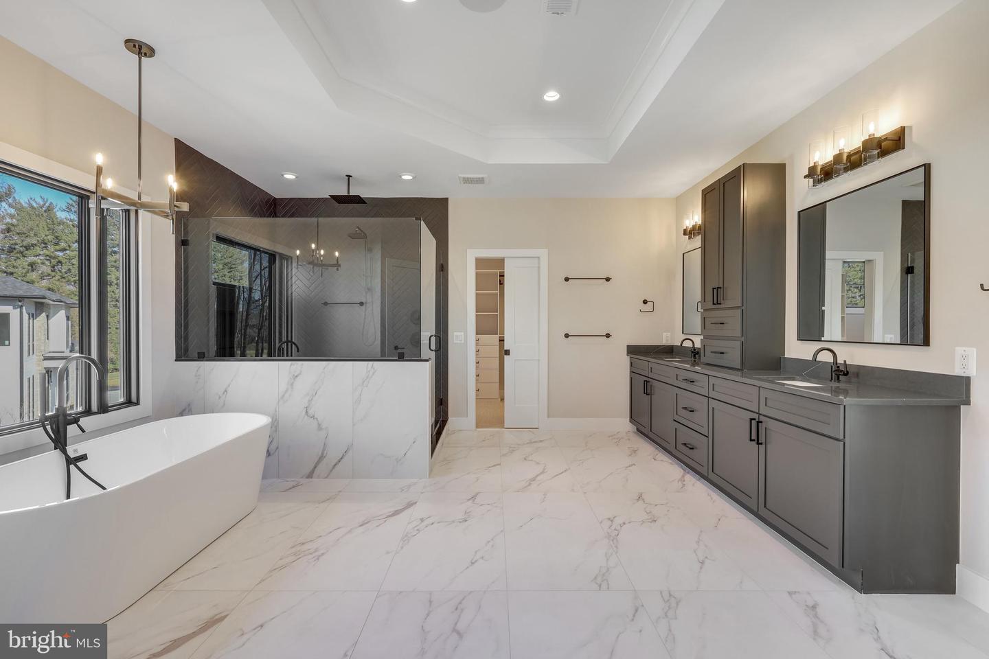 10801 MASON HUNT CT, RESTON, Virginia 20190, 7 Bedrooms Bedrooms, ,6 BathroomsBathrooms,Residential,For sale,10801 MASON HUNT CT,VAFX2242964 MLS # VAFX2242964