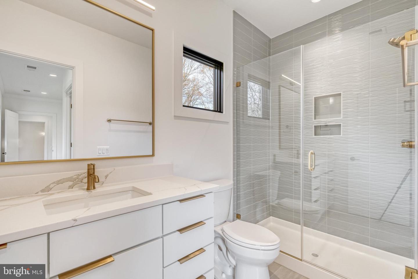 10801 MASON HUNT CT, RESTON, Virginia 20190, 7 Bedrooms Bedrooms, ,6 BathroomsBathrooms,Residential,For sale,10801 MASON HUNT CT,VAFX2242964 MLS # VAFX2242964