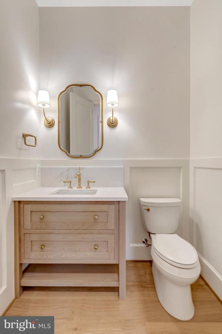 10801 MASON HUNT CT, RESTON, Virginia 20190, 7 Bedrooms Bedrooms, ,6 BathroomsBathrooms,Residential,For sale,10801 MASON HUNT CT,VAFX2242964 MLS # VAFX2242964