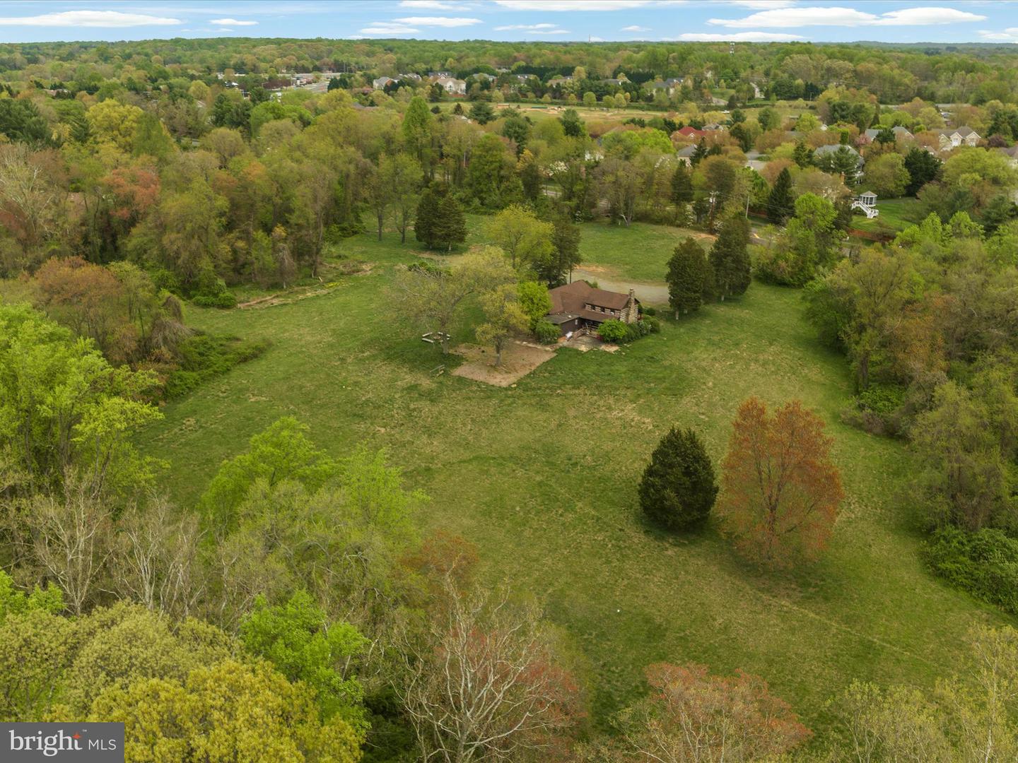 10801 MASON HUNT CT, RESTON, Virginia 20190, 7 Bedrooms Bedrooms, ,6 BathroomsBathrooms,Residential,For sale,10801 MASON HUNT CT,VAFX2242964 MLS # VAFX2242964