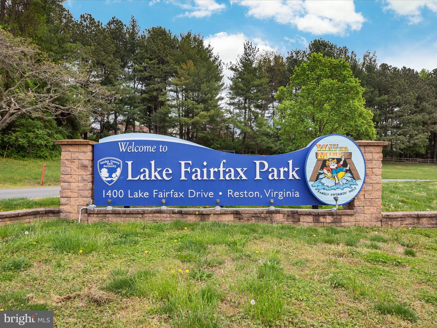 10801 MASON HUNT CT, RESTON, Virginia 20190, 7 Bedrooms Bedrooms, ,6 BathroomsBathrooms,Residential,For sale,10801 MASON HUNT CT,VAFX2242964 MLS # VAFX2242964