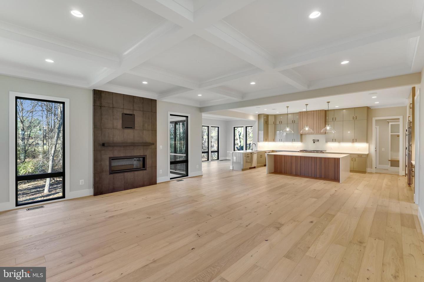 10801 MASON HUNT CT, RESTON, Virginia 20190, 7 Bedrooms Bedrooms, ,6 BathroomsBathrooms,Residential,For sale,10801 MASON HUNT CT,VAFX2242964 MLS # VAFX2242964