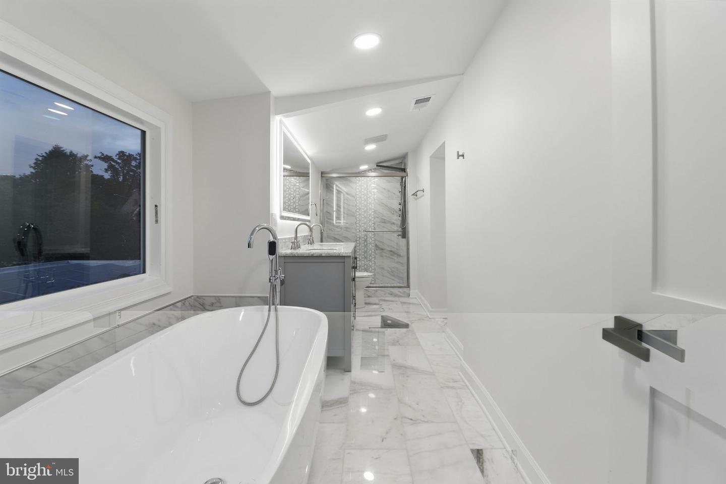 7746 16TH ST NW, WASHINGTON, District Of Columbia 20012, 7 Bedrooms Bedrooms, ,5 BathroomsBathrooms,Residential,For sale,7746 16TH ST NW,DCDC2202302 MLS # DCDC2202302