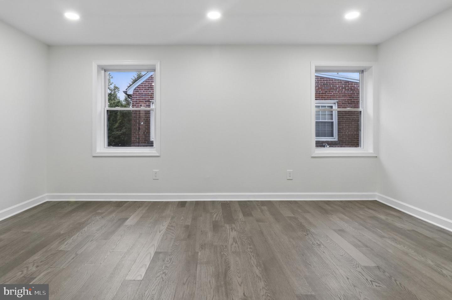7746 16TH ST NW, WASHINGTON, District Of Columbia 20012, 7 Bedrooms Bedrooms, ,5 BathroomsBathrooms,Residential,For sale,7746 16TH ST NW,DCDC2202302 MLS # DCDC2202302